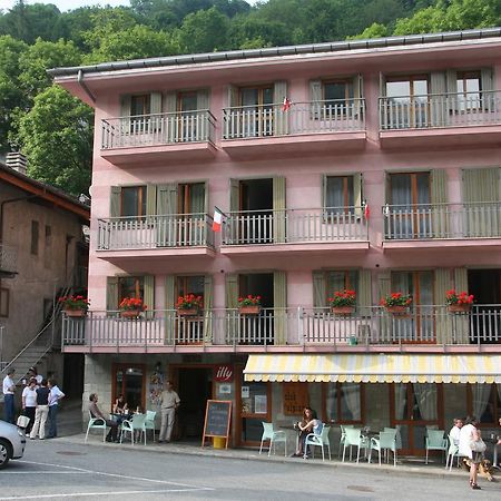 Albergo Club Alpino Crissolo Exterior foto